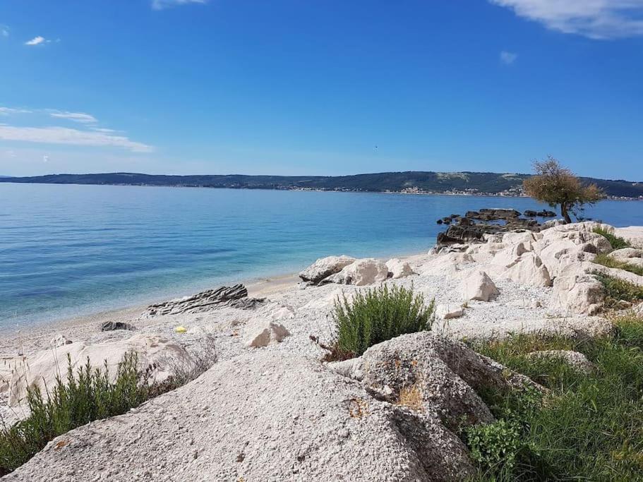 Apartment Eso Kaštela Exteriör bild