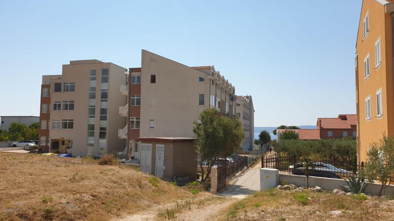Apartment Eso Kaštela Exteriör bild
